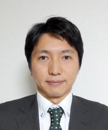 Associate professor　Takuya Inoue